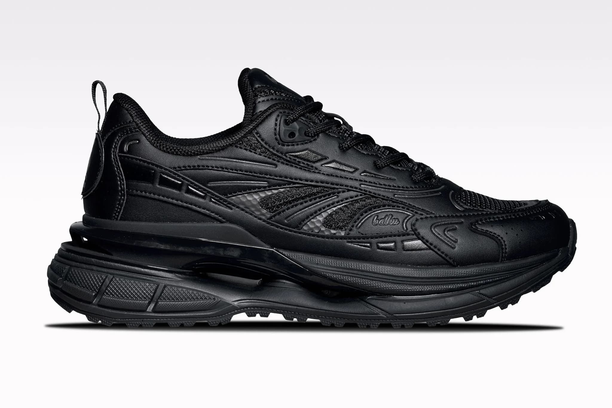 V240 - Black