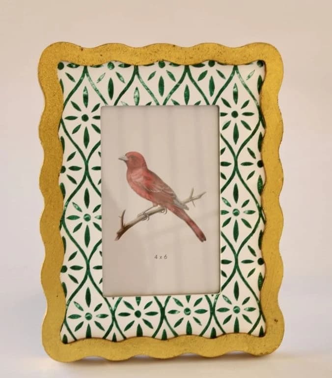 Gold Scallop & Green Standing Photo Frame
