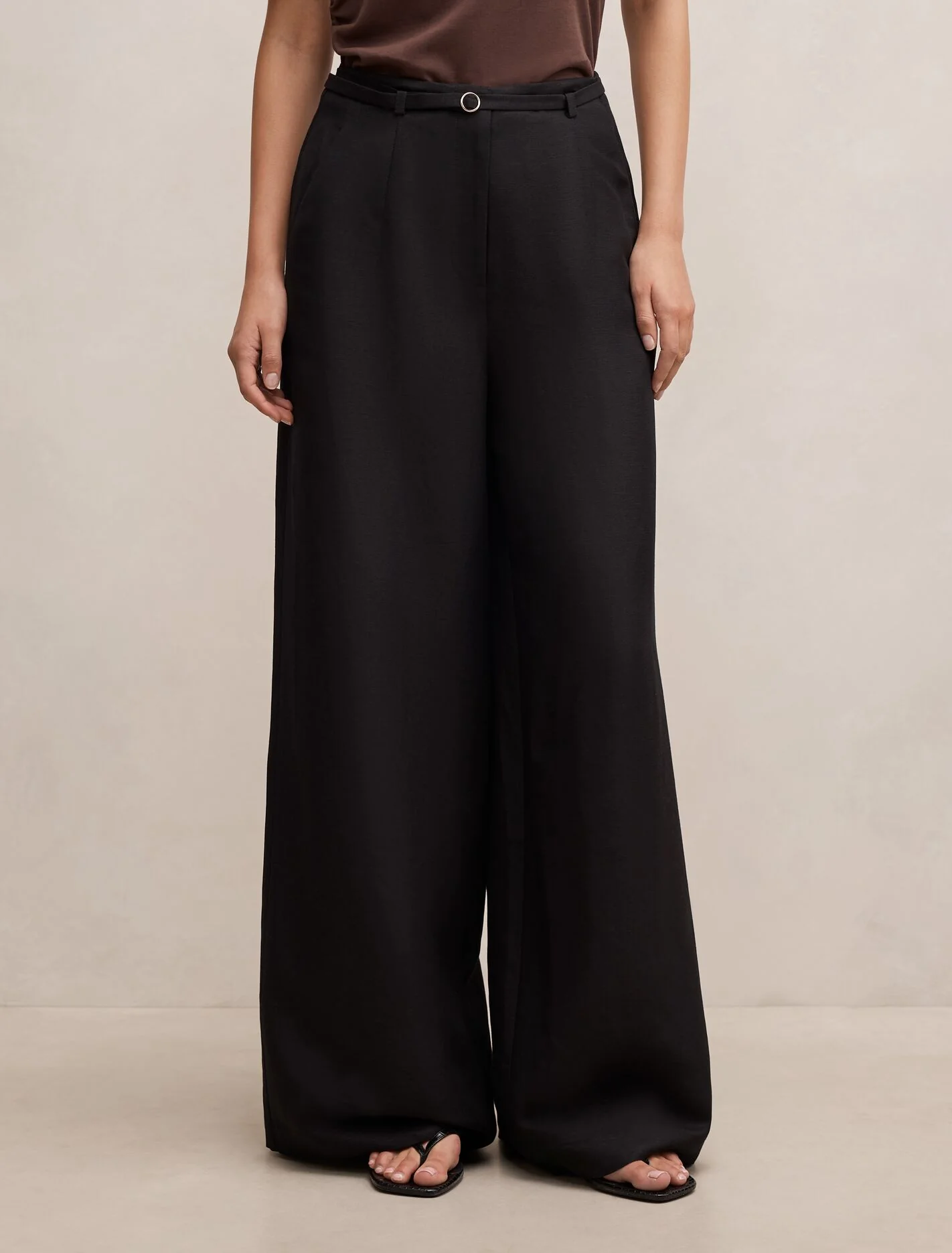 Matilda Linen Blend Wide Leg Pants