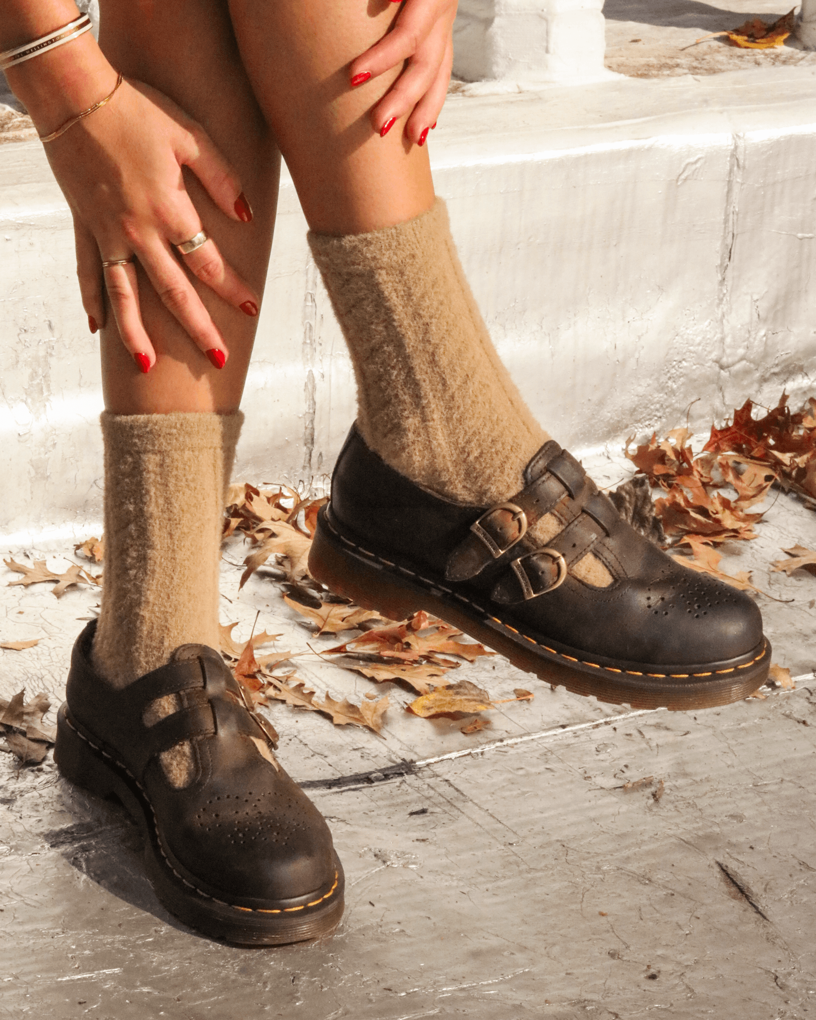 DR. MARTENS 8065 AZTEC CRAZY HORSE LEATHER MARY JANE BROWN