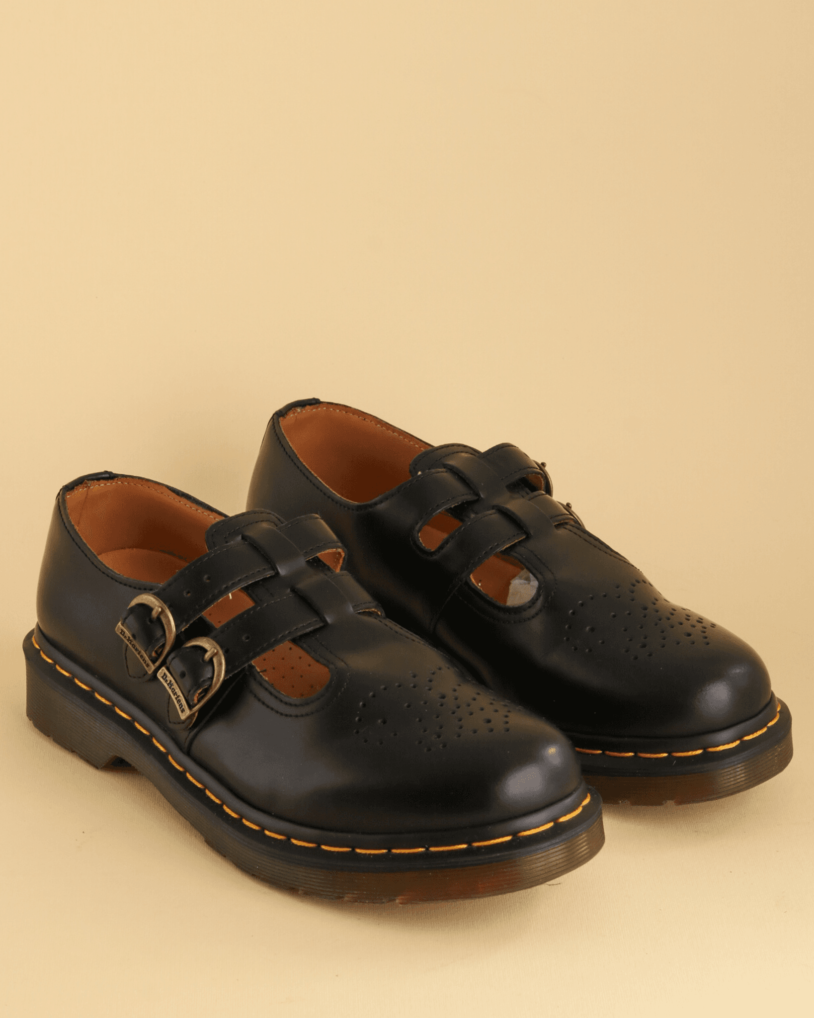 DR. MARTENS 8065 MARY JANE BLACK SMOOTH UK 6 - Store Display