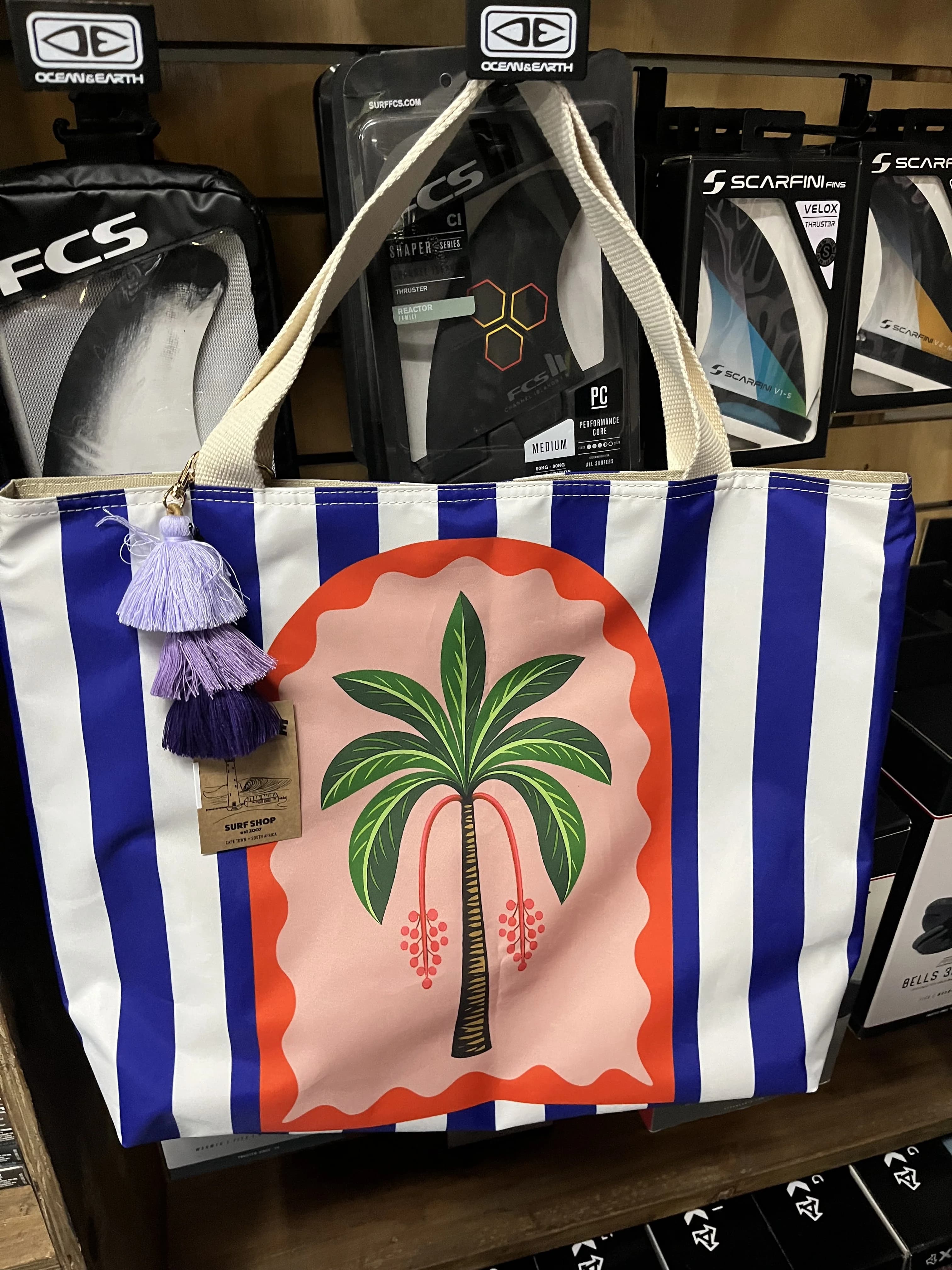 Bag Komsurf Beach