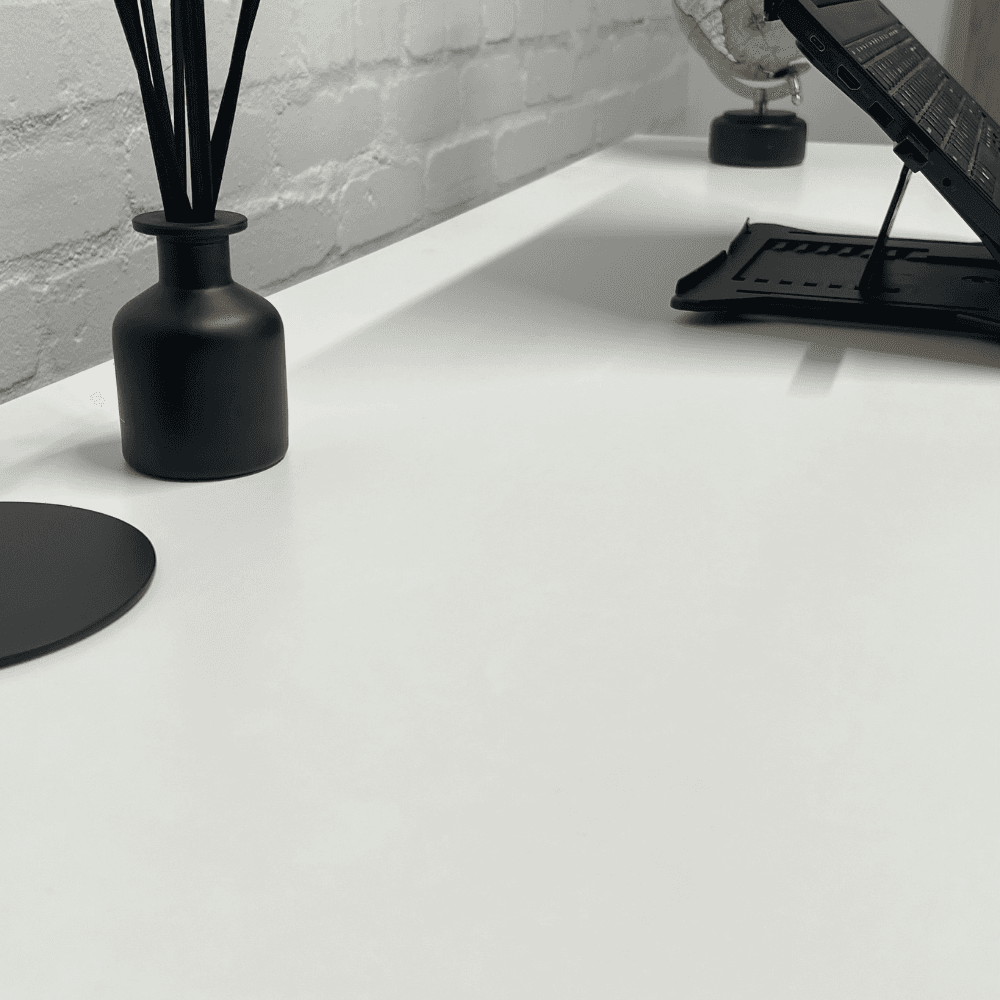 Standard Melawood Tops - White