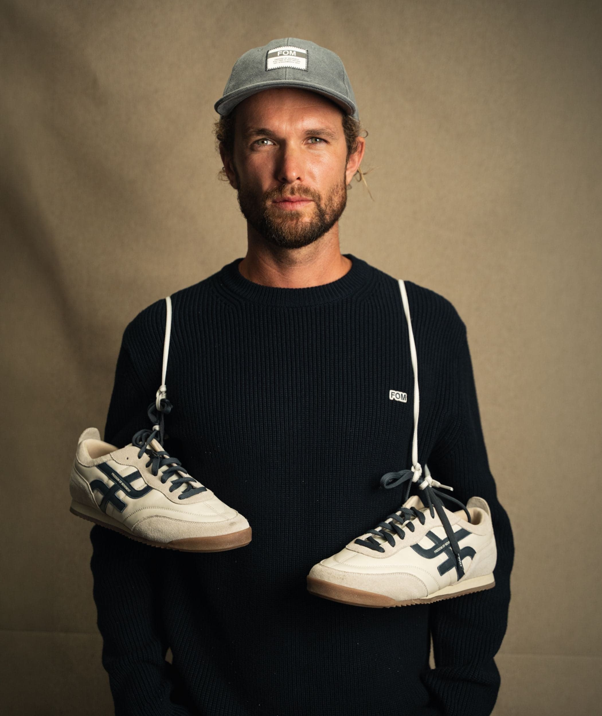 Mens Chunky Knitwear - Navy