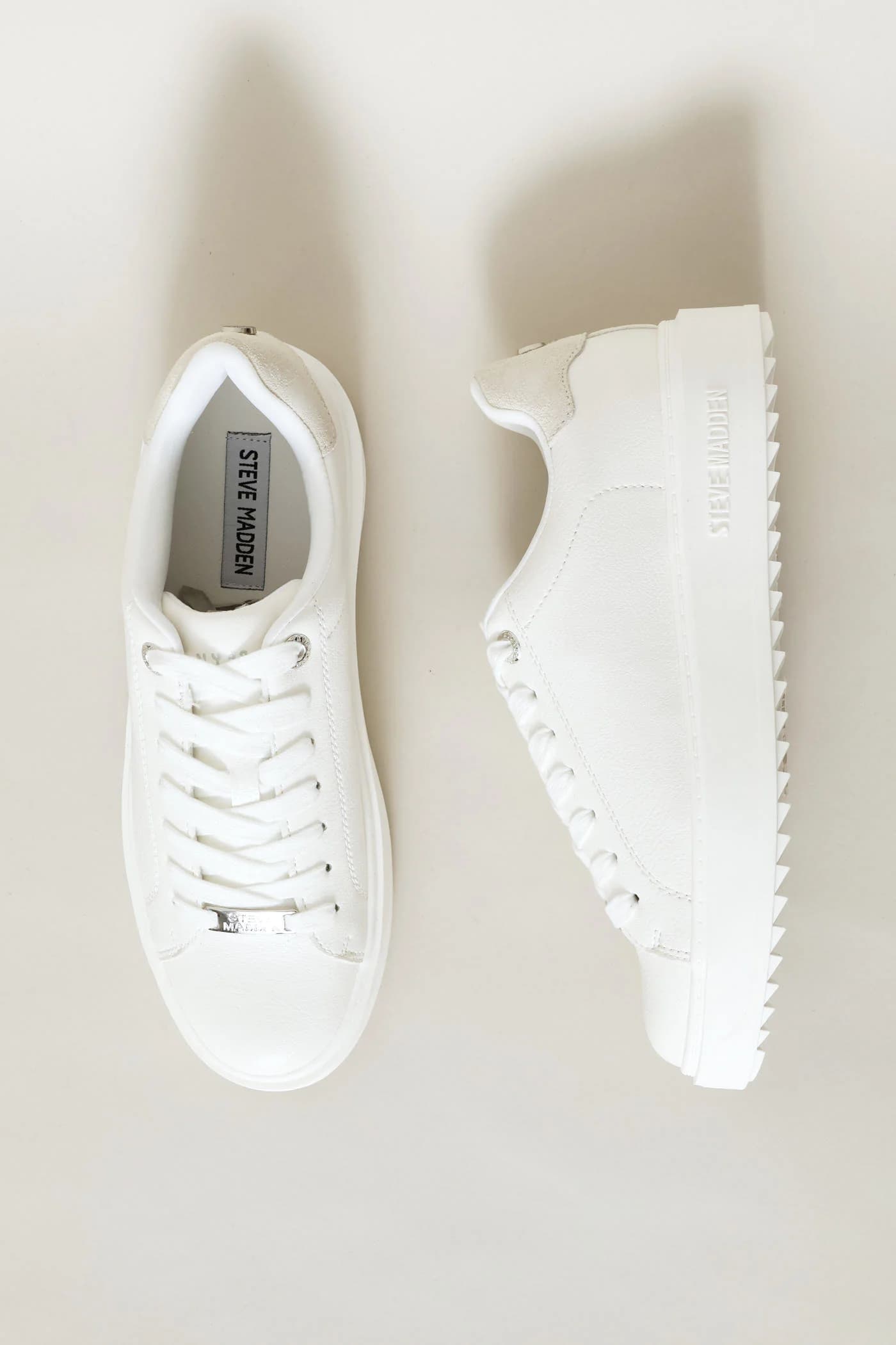 Catcher 2.0 Suede Sneaker - White