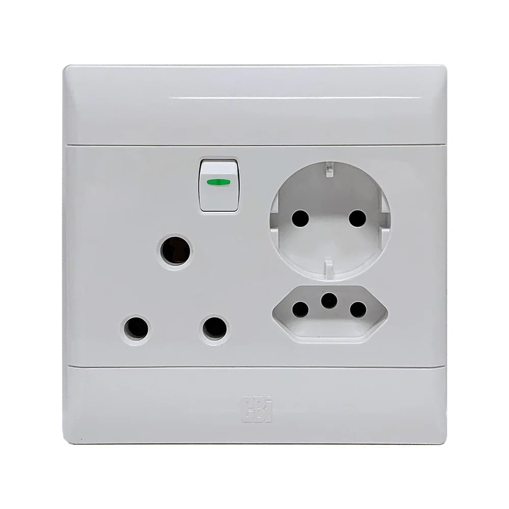 CBi Switch Ultra RSA + V-Slim + Schuko Combo Socket 4x4