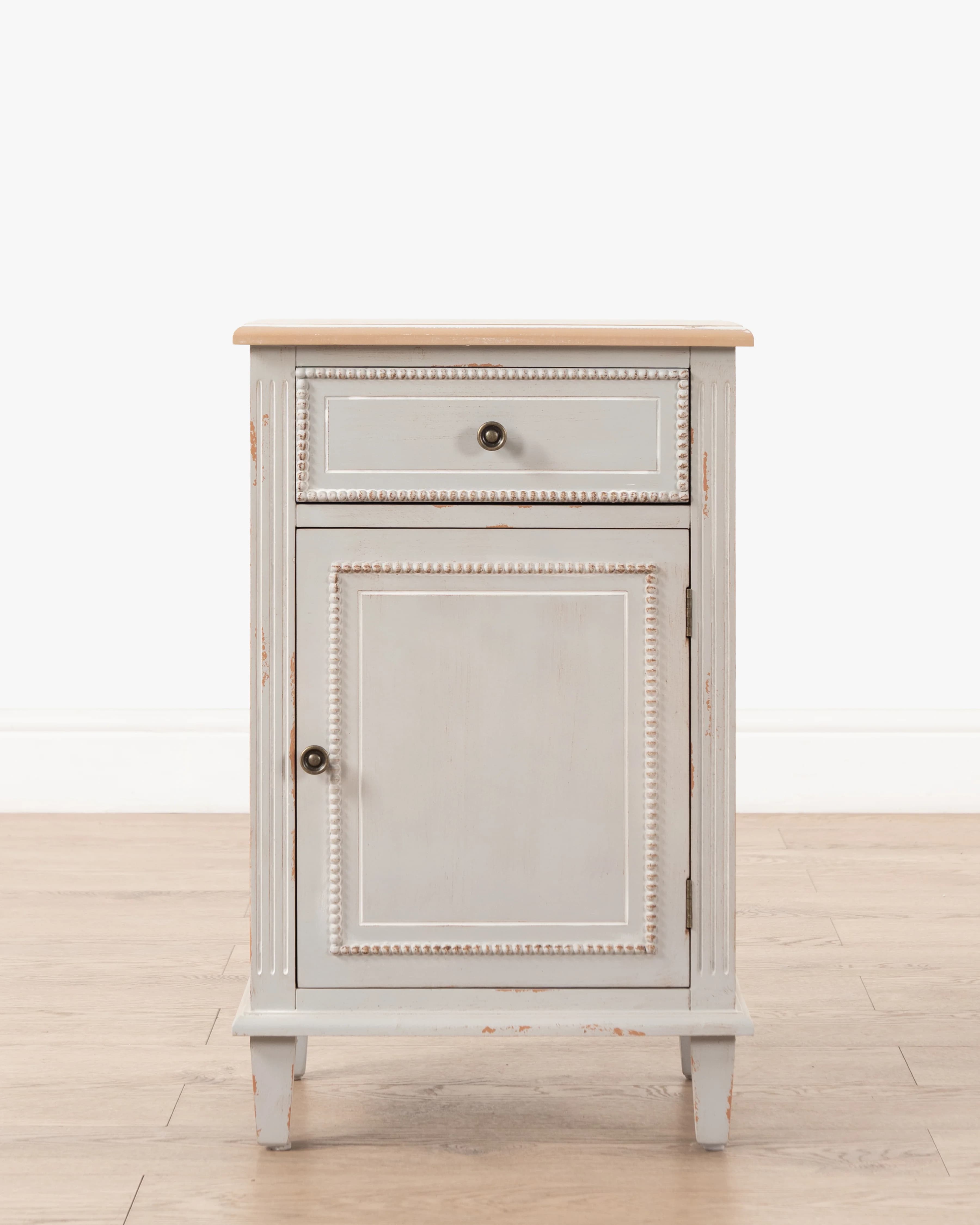 Henri bedside table