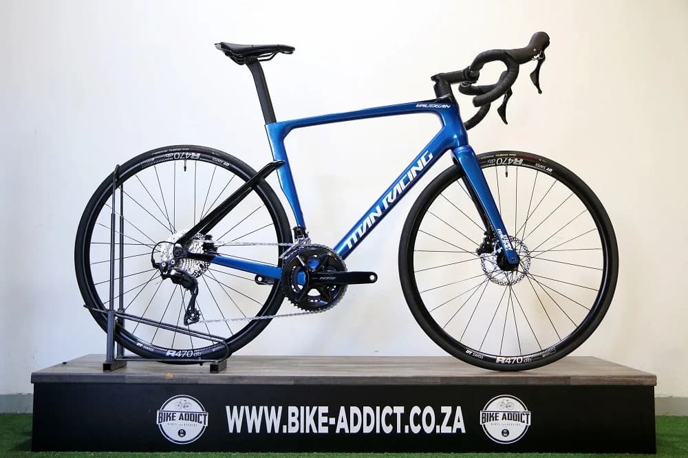 TITAN RACING Valerian Carbon Comp Large (Demo)