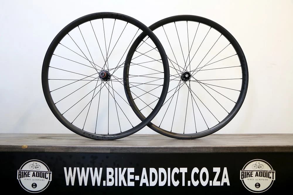 SYNCROS Silverton 1.0 Carbon Wheelset (OEM)