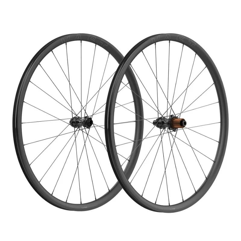 LYNE Vast Alloy 700c Wheelset