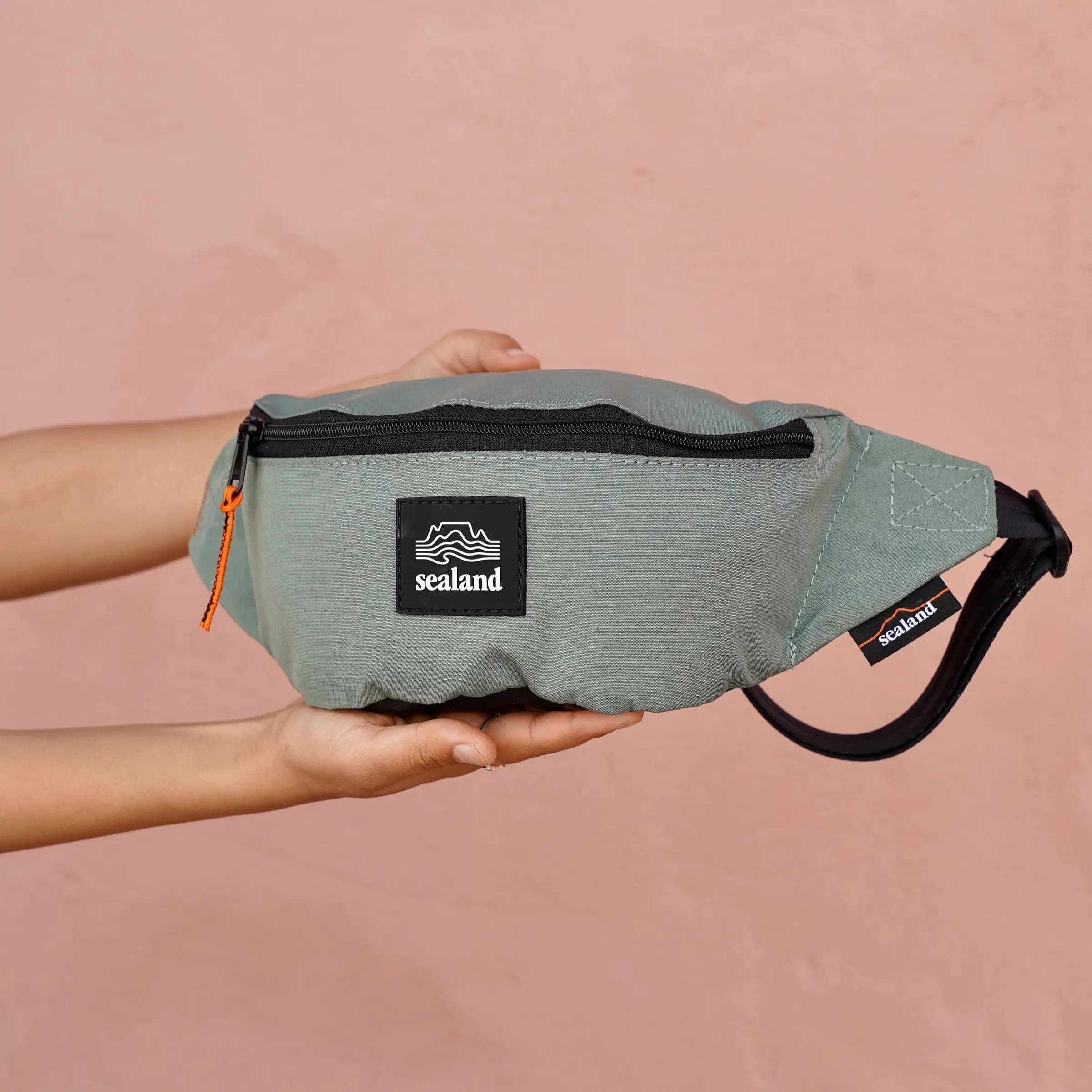 Moon Crossbody - MajiTex