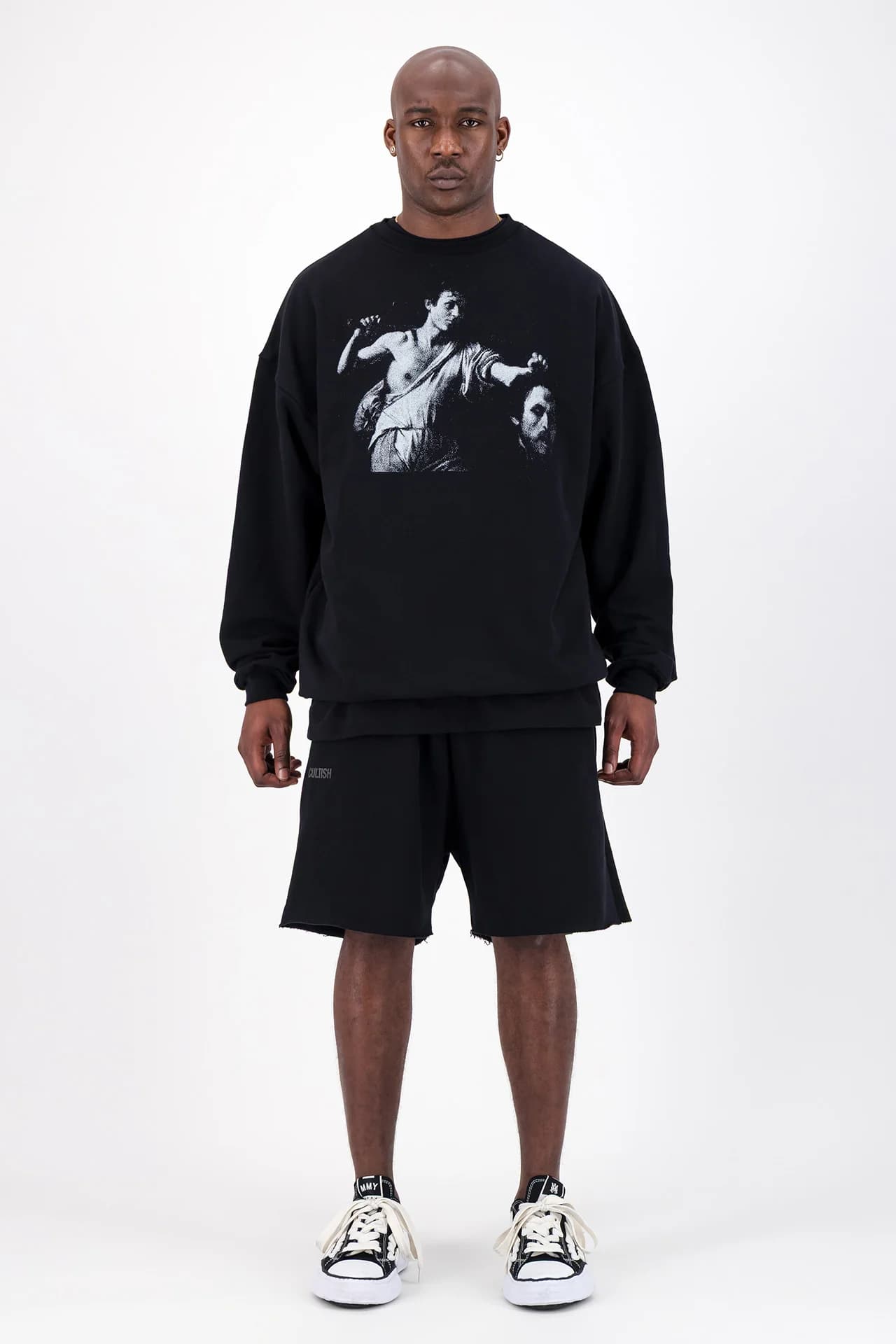 HELVETICA SWEATSHORT