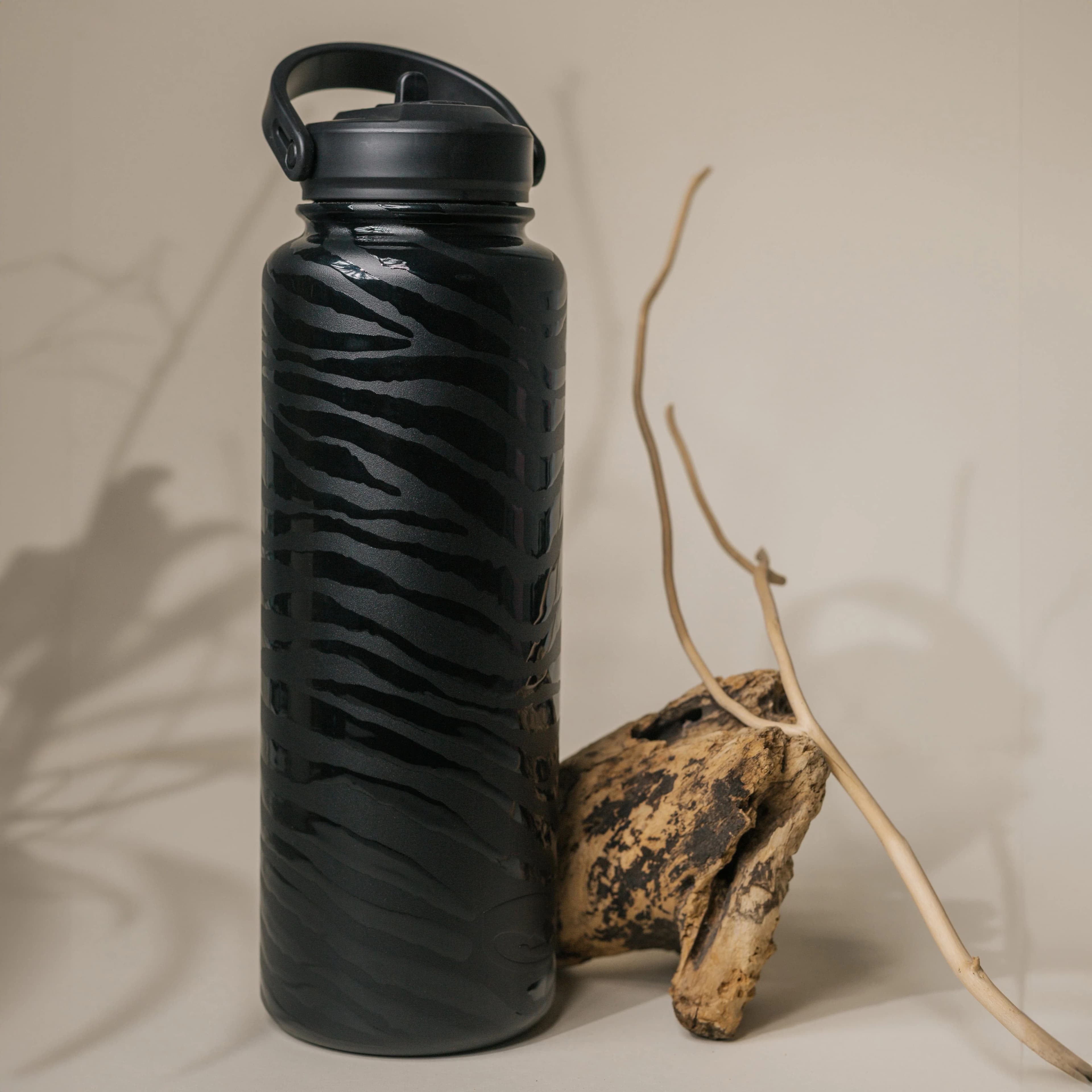 Lizzard Flask 1200Ml Zebra Print Lead Free