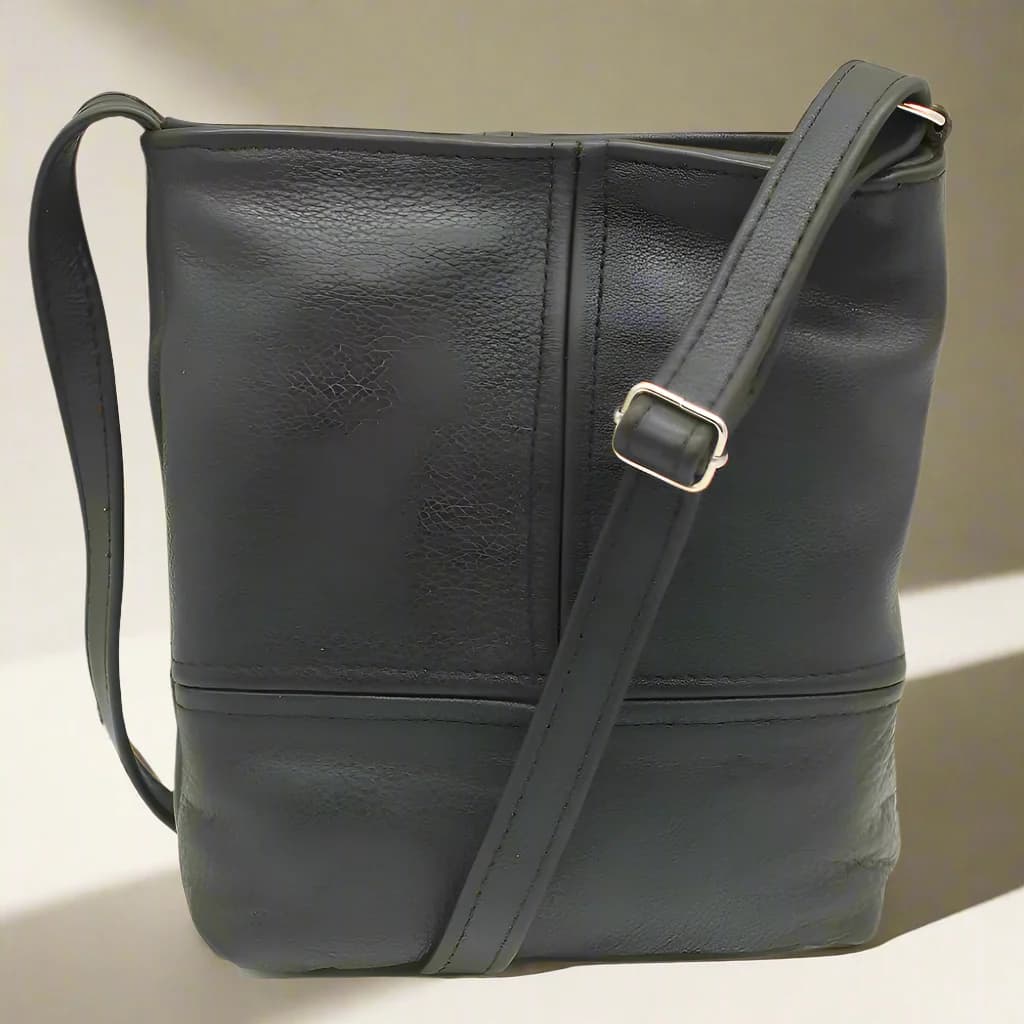 Get up and go Leather Bag