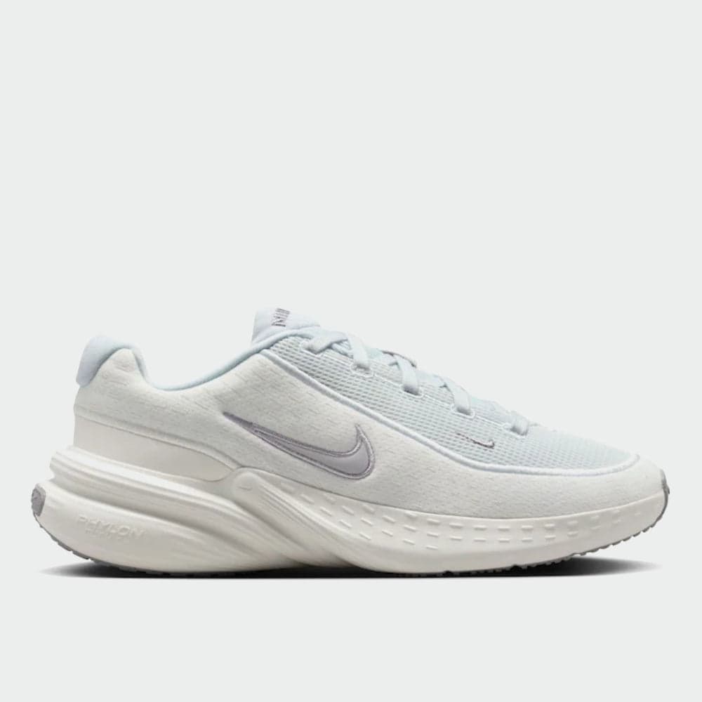Nike Womens Uplift SC Sneakers White