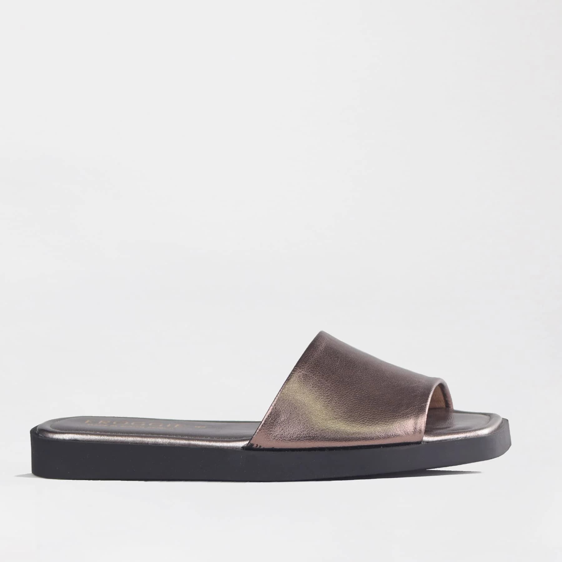 Flat Mule