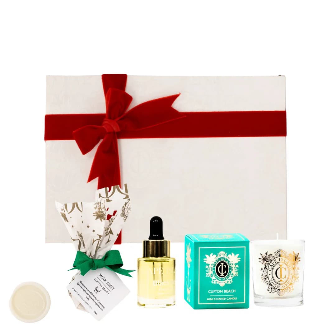 PETIT GIFT: Clifton Beach