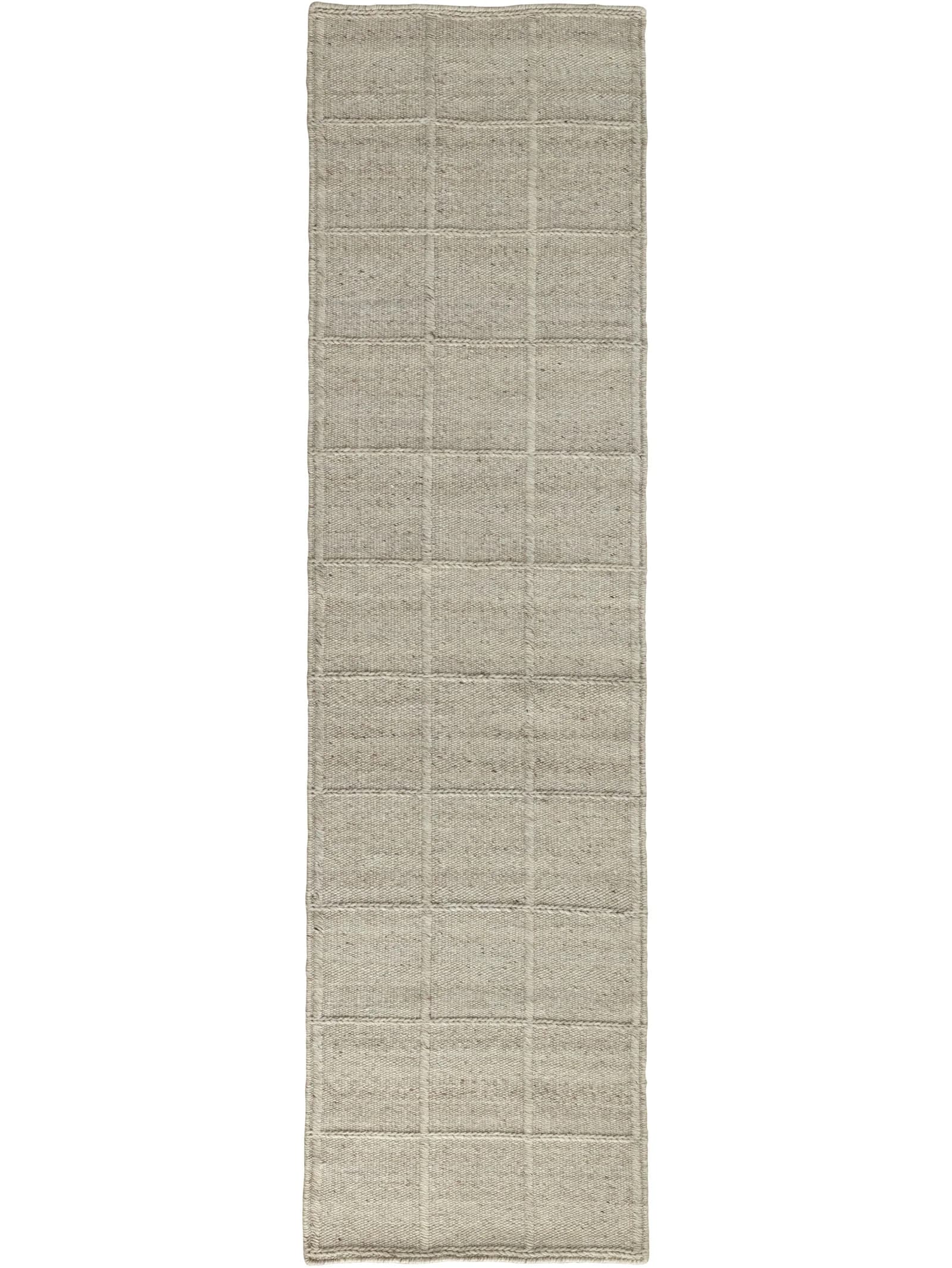Cortile Runner in Parched