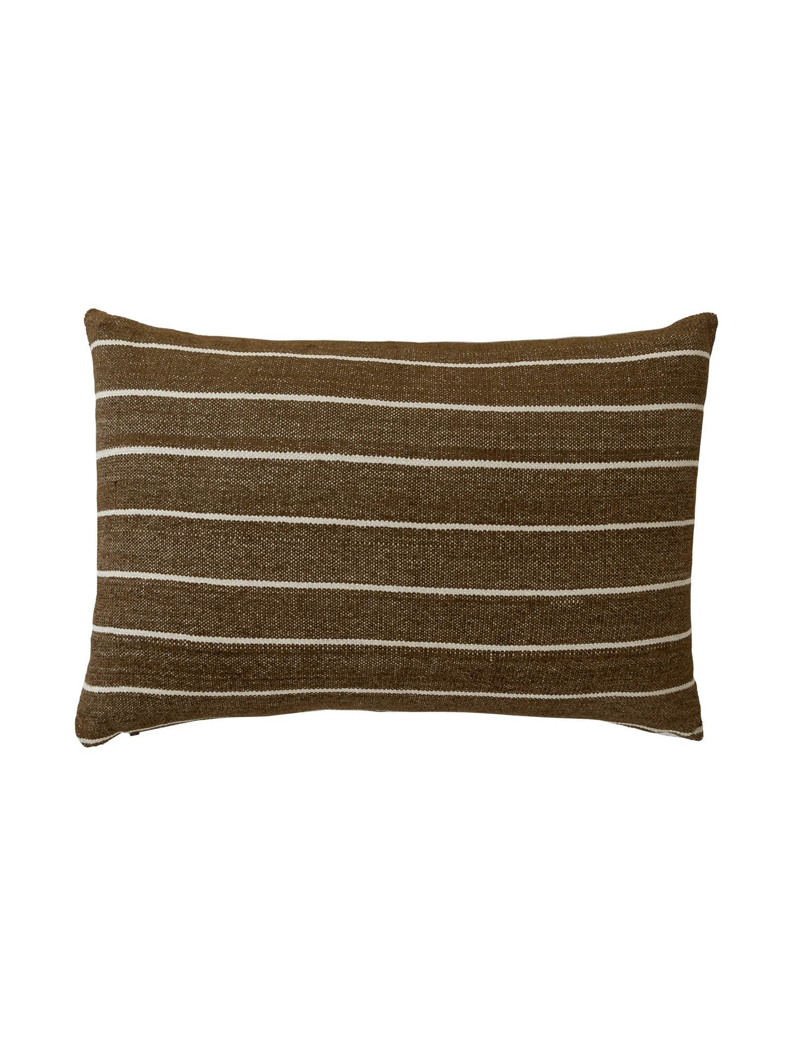Lora Scatter in Chestnut