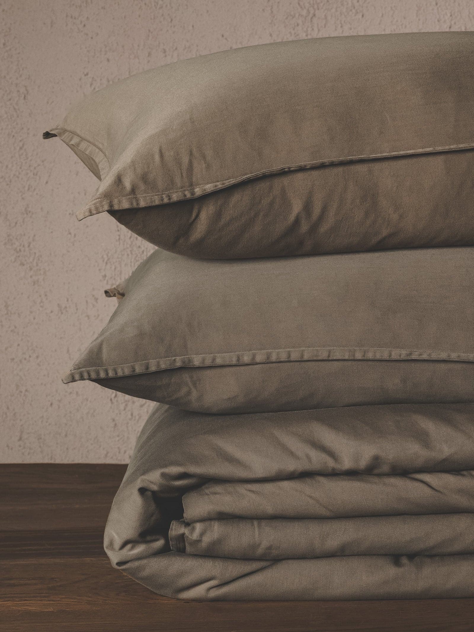 Sanctuary Bed Set