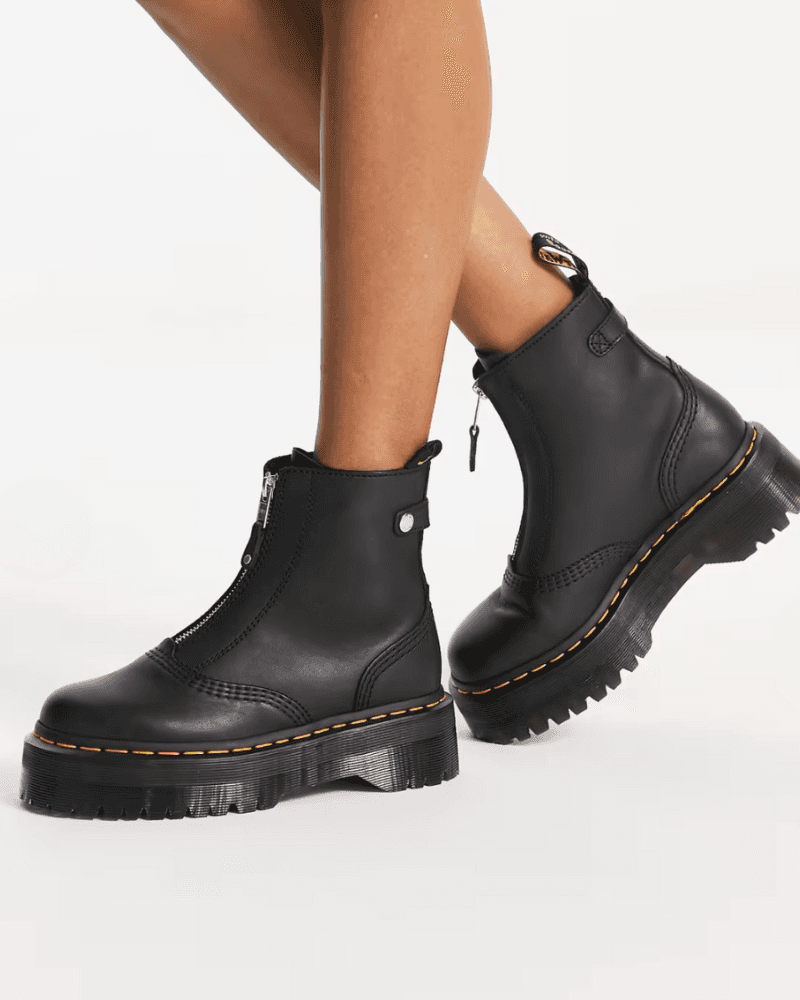 DR. MARTENS JETTA BLACK