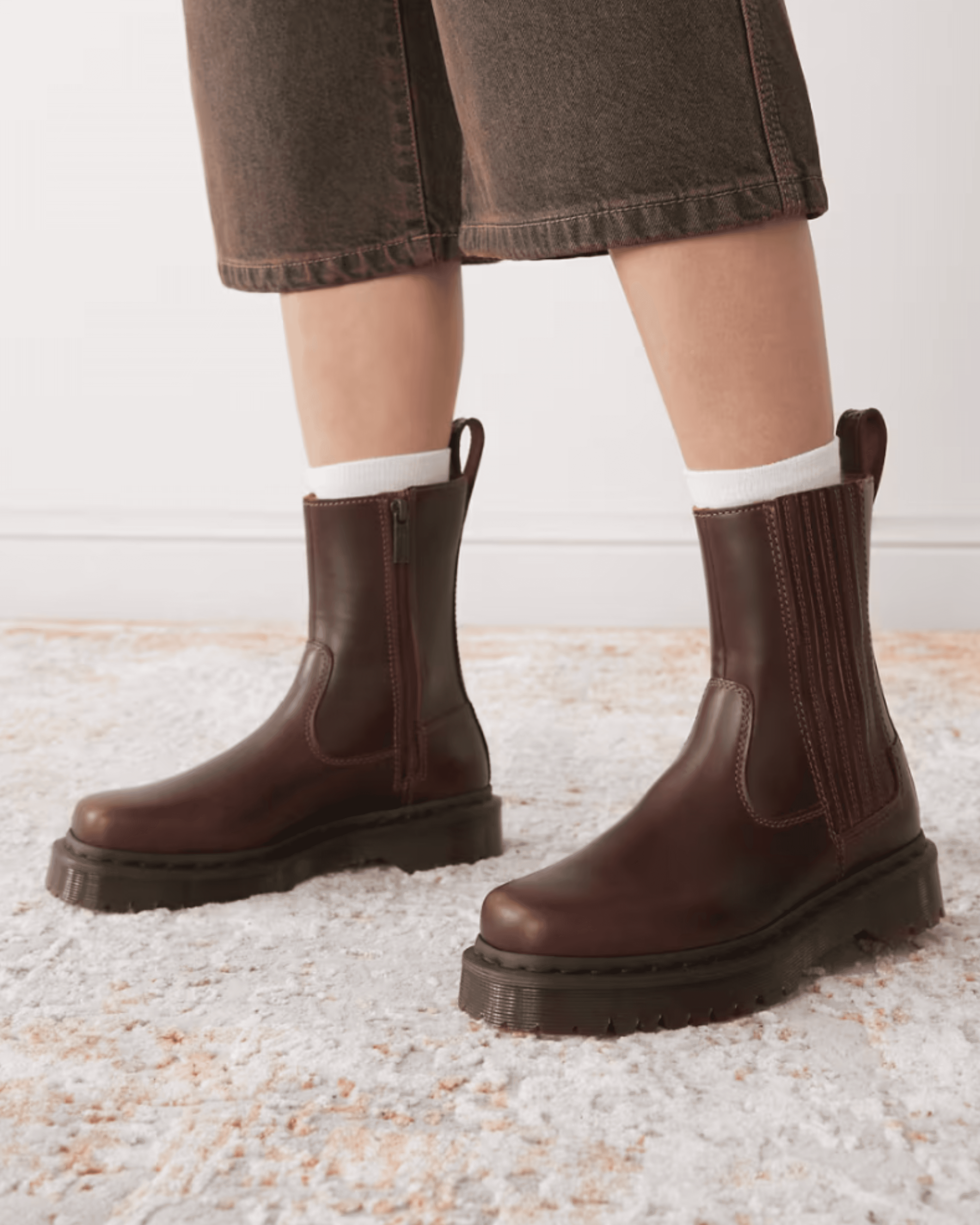 DR. MARTENS AMAAYAH-LO BROWN