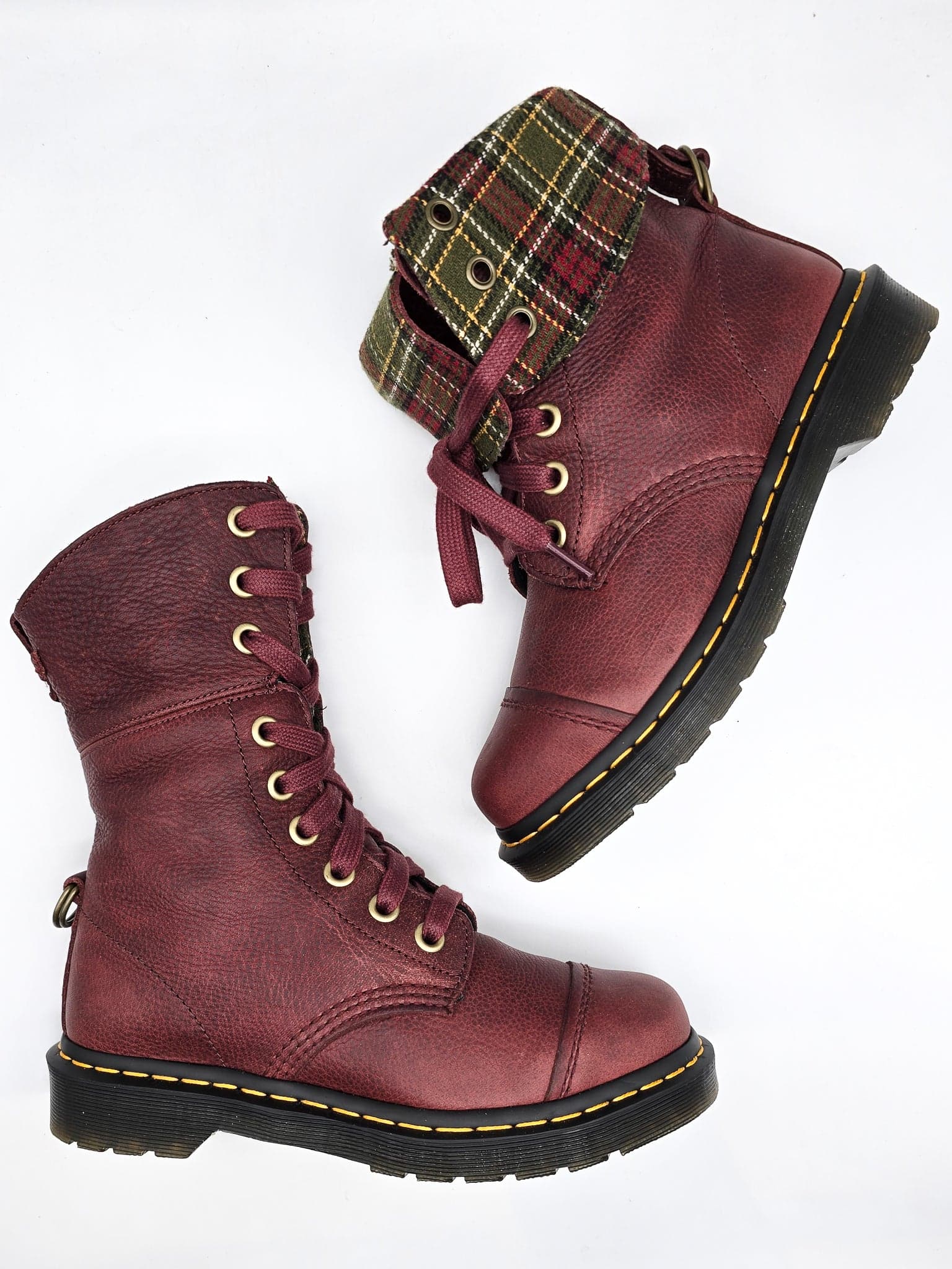 DR. MARTENS AIMILITA TRIUMPH BURGUNDY PLAID