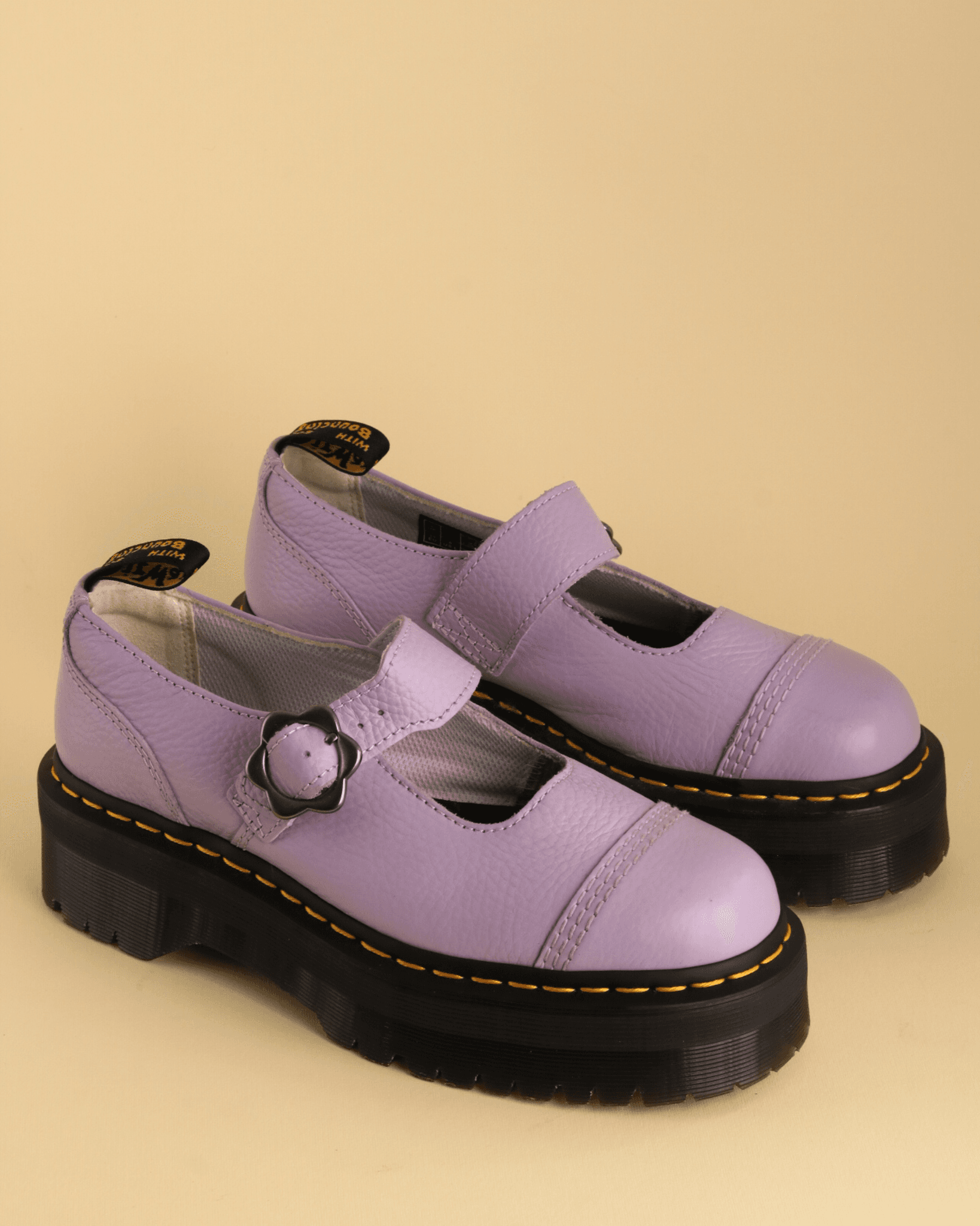 DR. MARTENS ADDINA FLOWER LILAC UK 6 - Pre-Loved