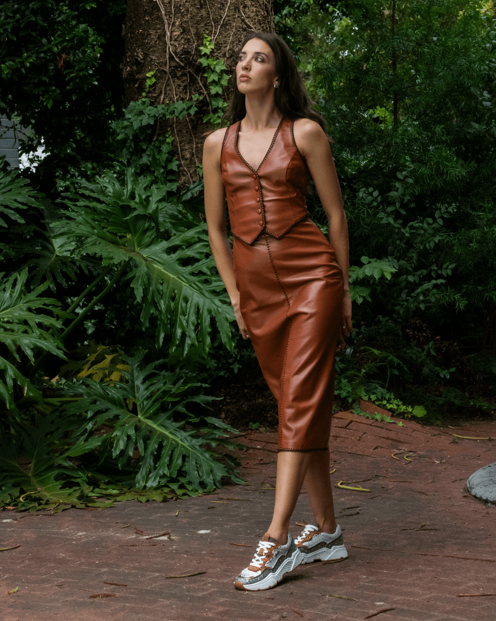 ETHAN DRESS - CHESTNUT