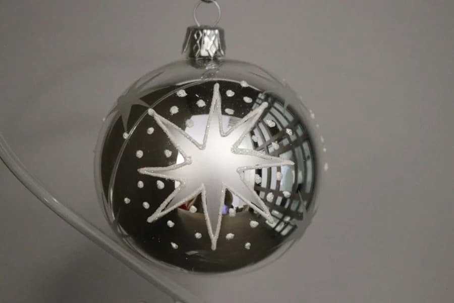 Christmas Bauble Starstruck