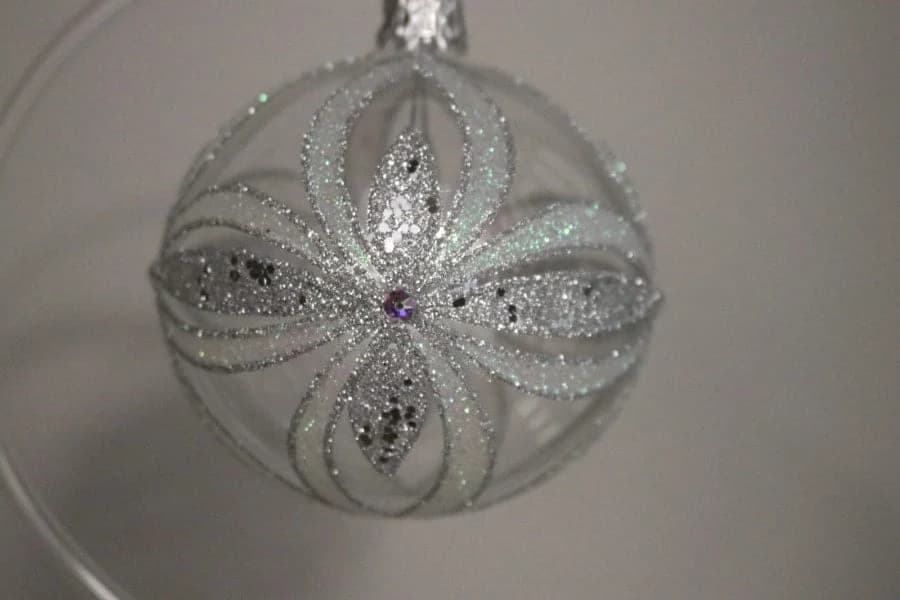Christmas Baubles Clear Butterfrly White/Silver