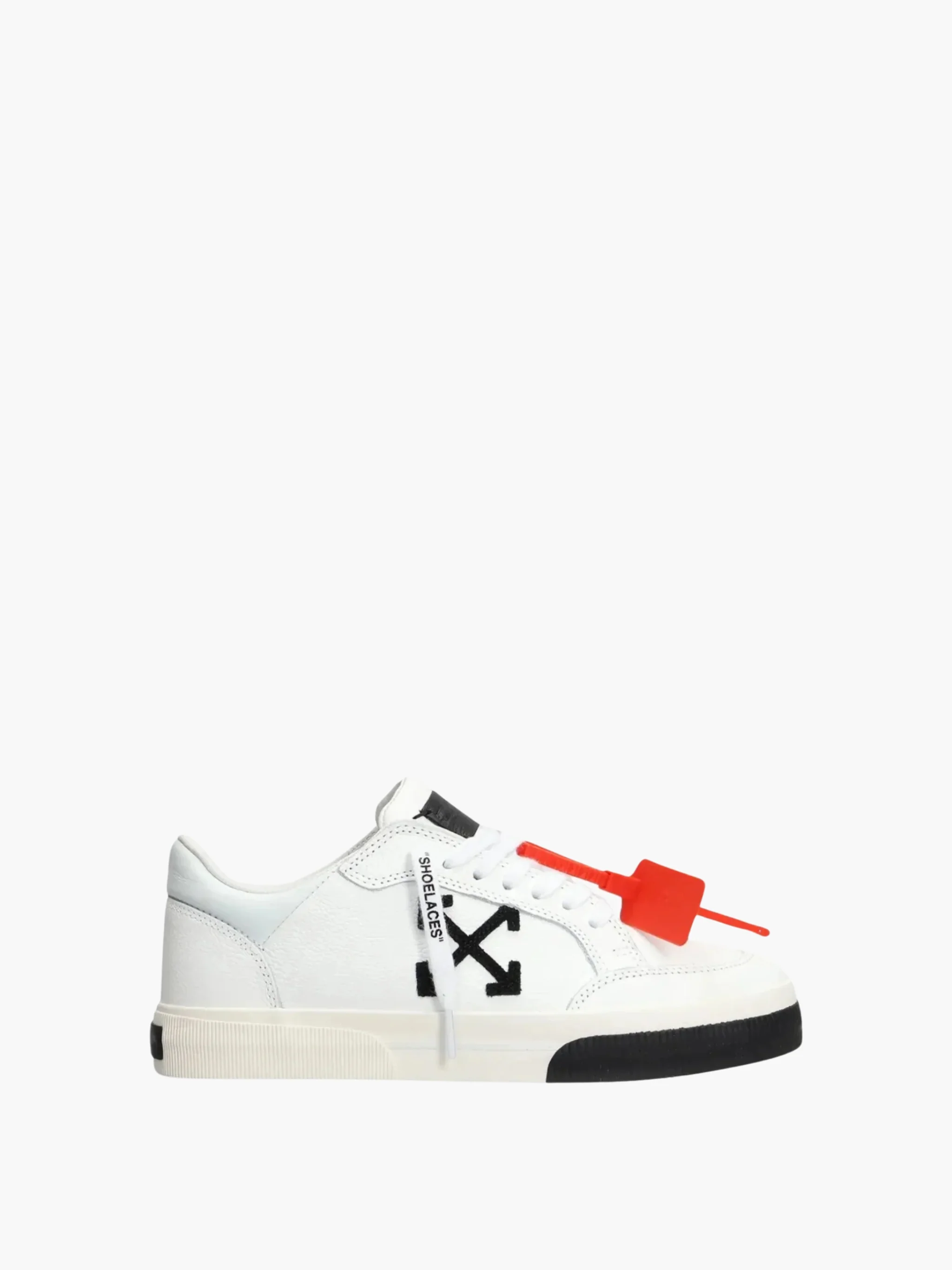 Off-white Sneakers Ows108 M-vulc Low Black/White