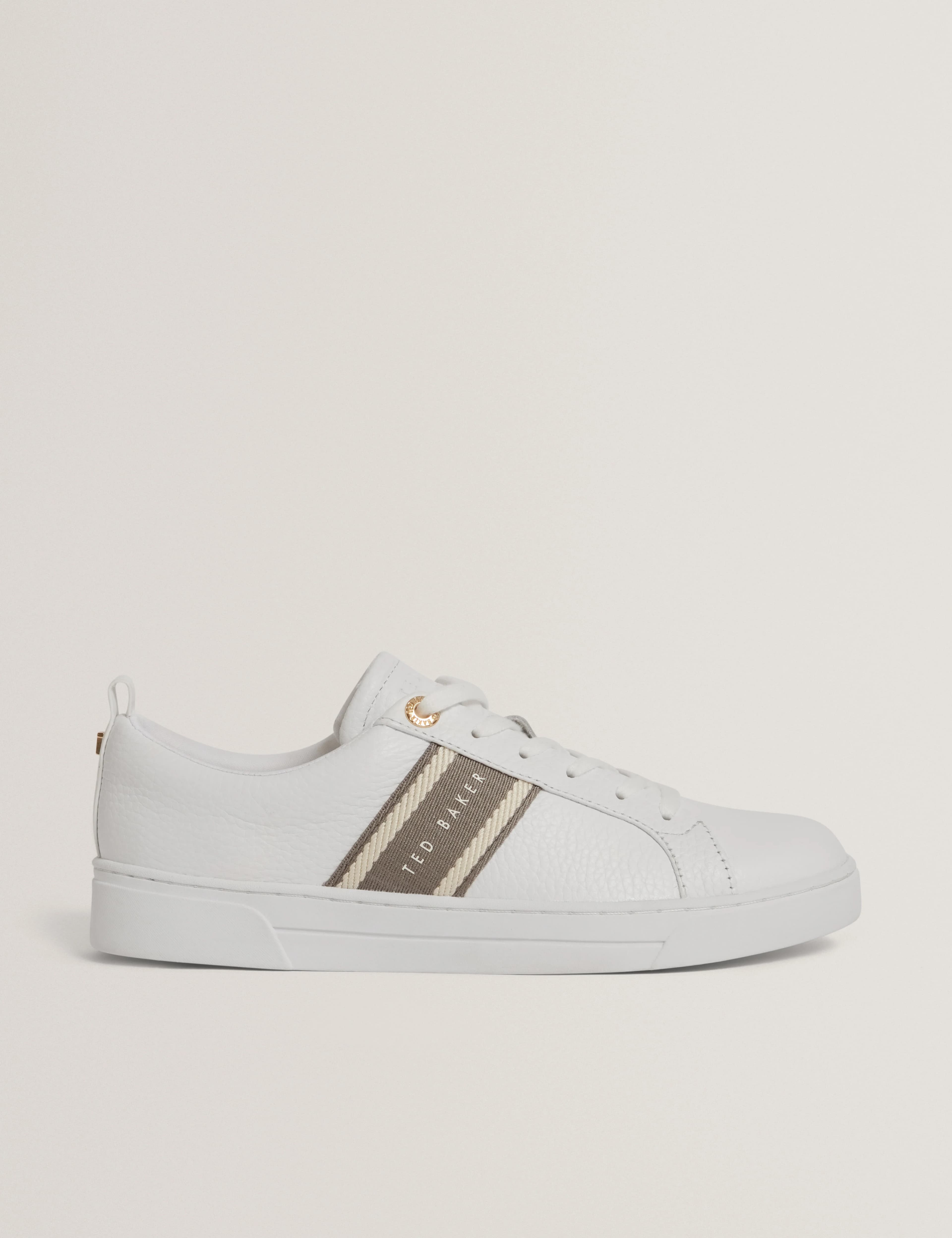 BAILLY: Webbing Detail Trainer