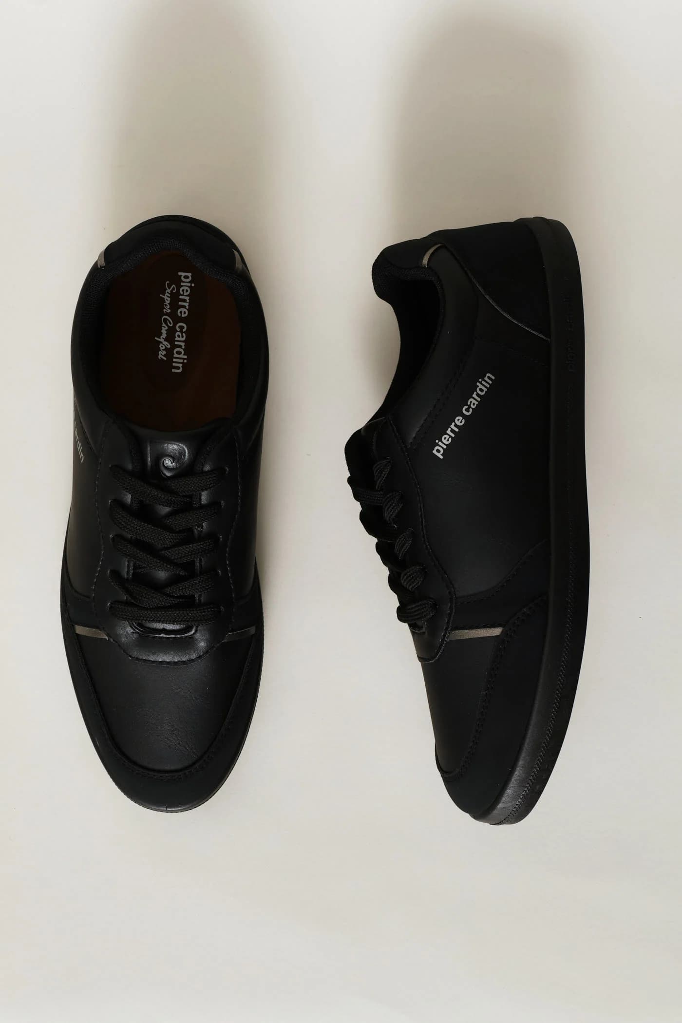 Lace Up Sneaker - Black