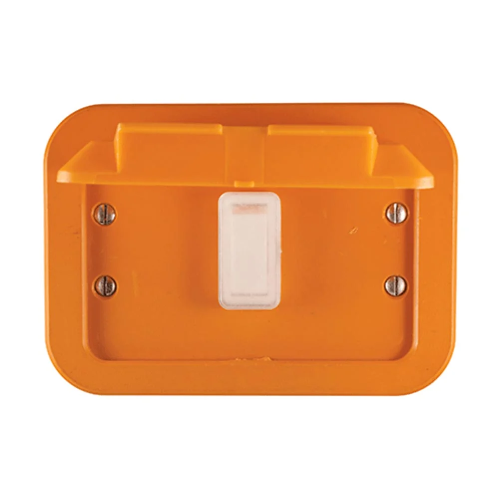 Crabtree Industrial 1 Lever 1-Way Weatherproof Switch 2x4