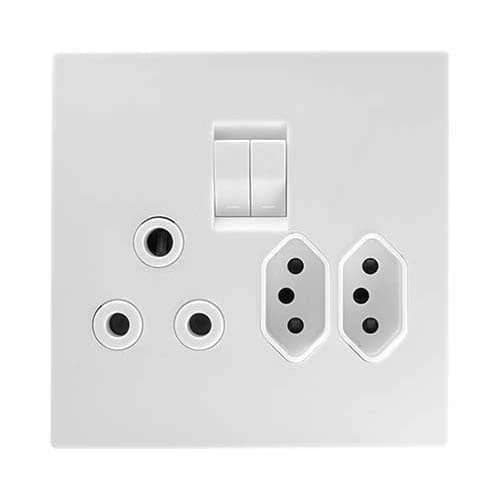 Crabtree Topaz Slimline Combo Socket 4x4 - White