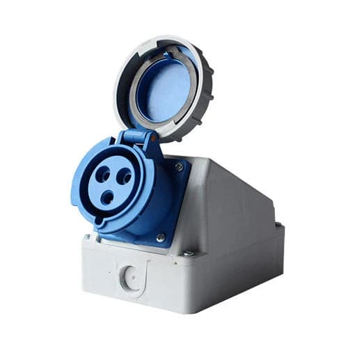 Tradeprice Industrial Socket IP67 3P 32A