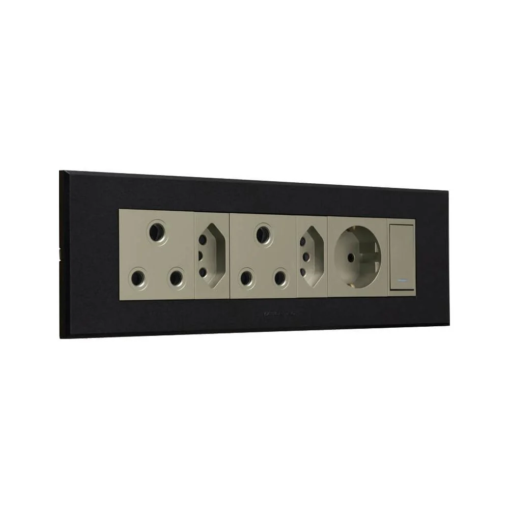 VETi 3 Aura Omni Cluster 2x V-Slim + 2x RSA + Schuko Socket