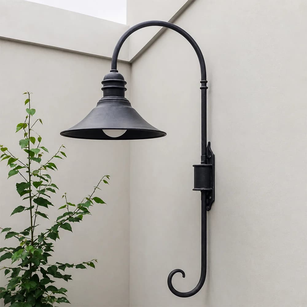 Ambiente Luce Strada On U Arm Long Wall Light - Black