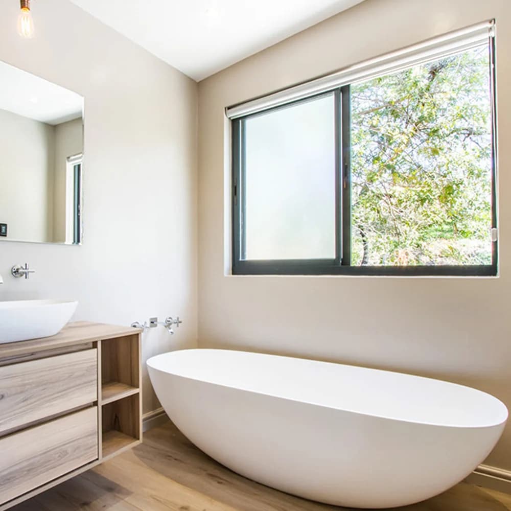 Livingstone Chloe Freestanding Bath