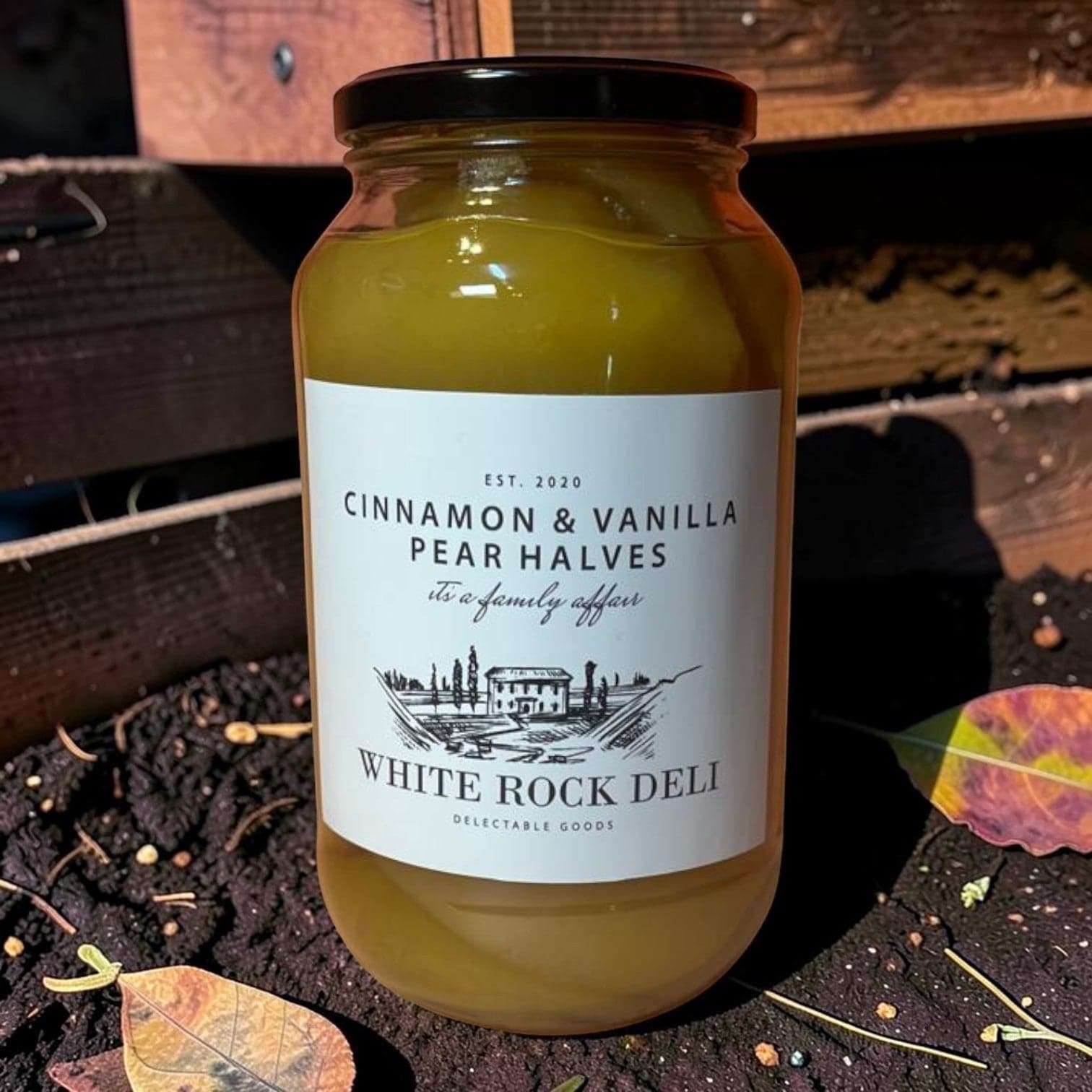 White Rock Deli - Cinnamon Pear & Halves