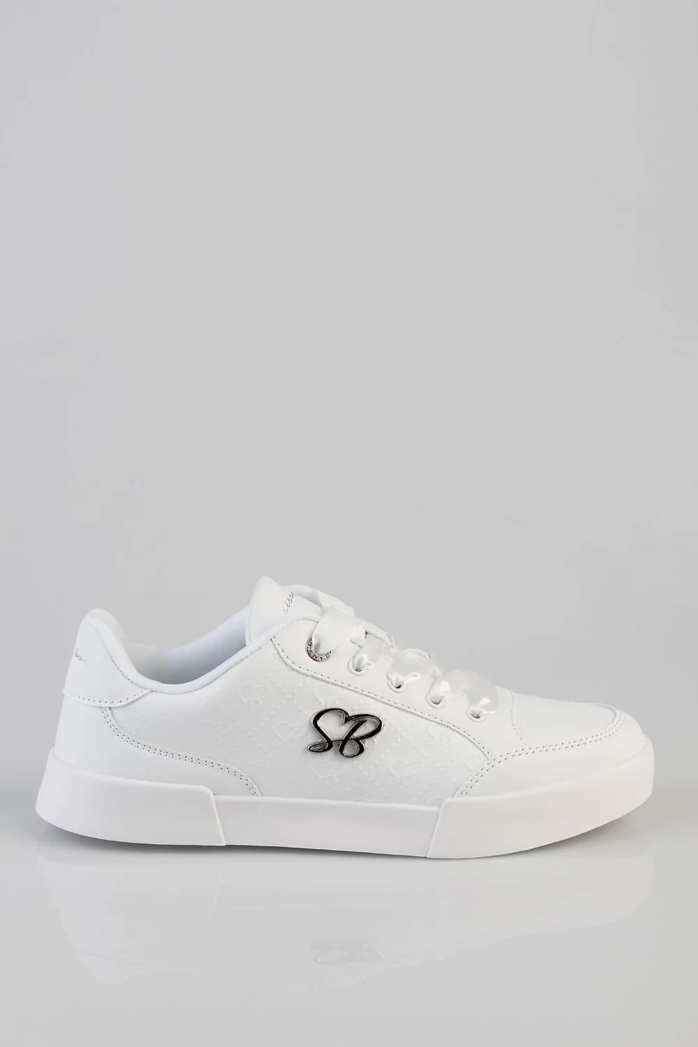 MAKE RAISED SNEAKERS