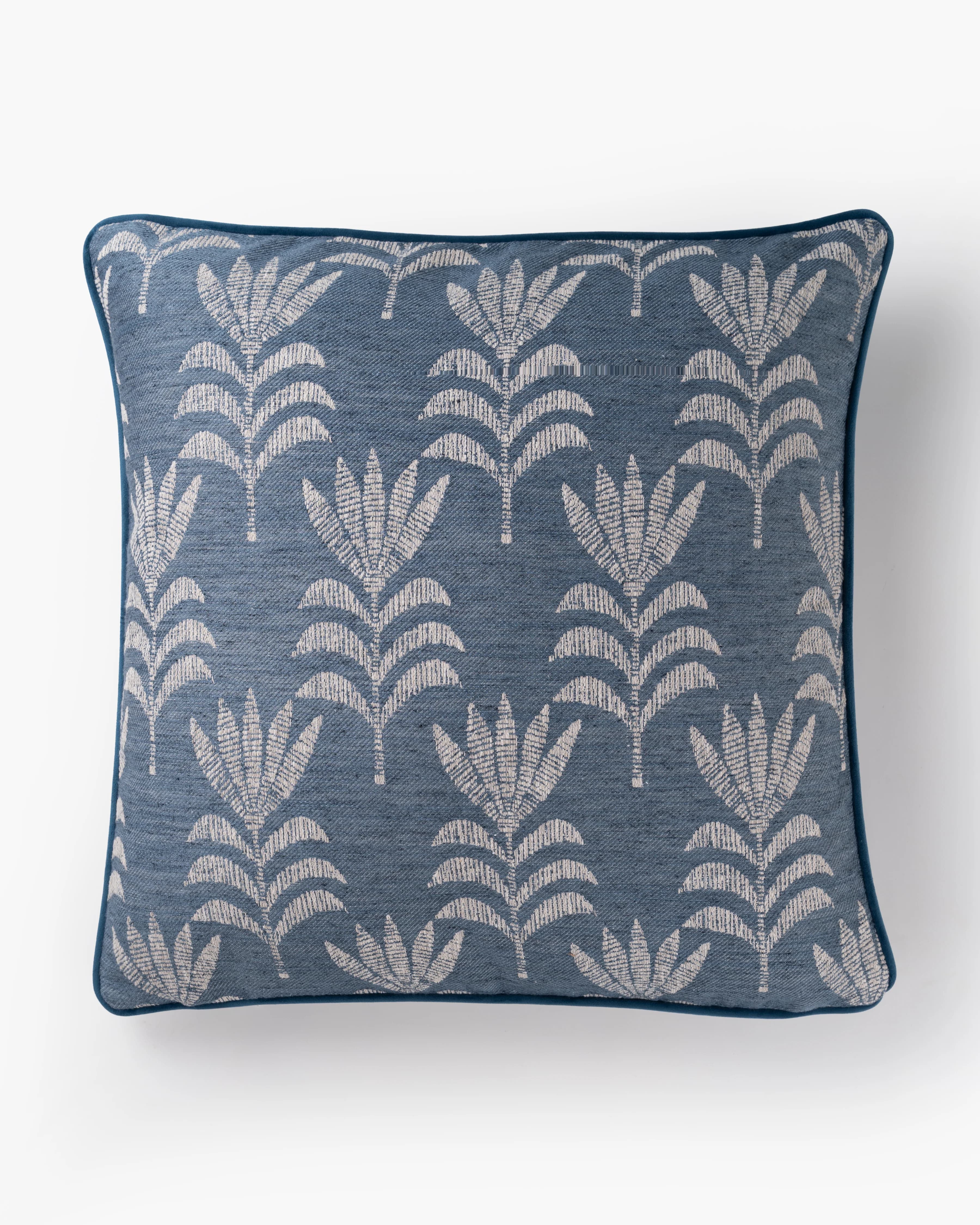 Wilderness La Med Cushion