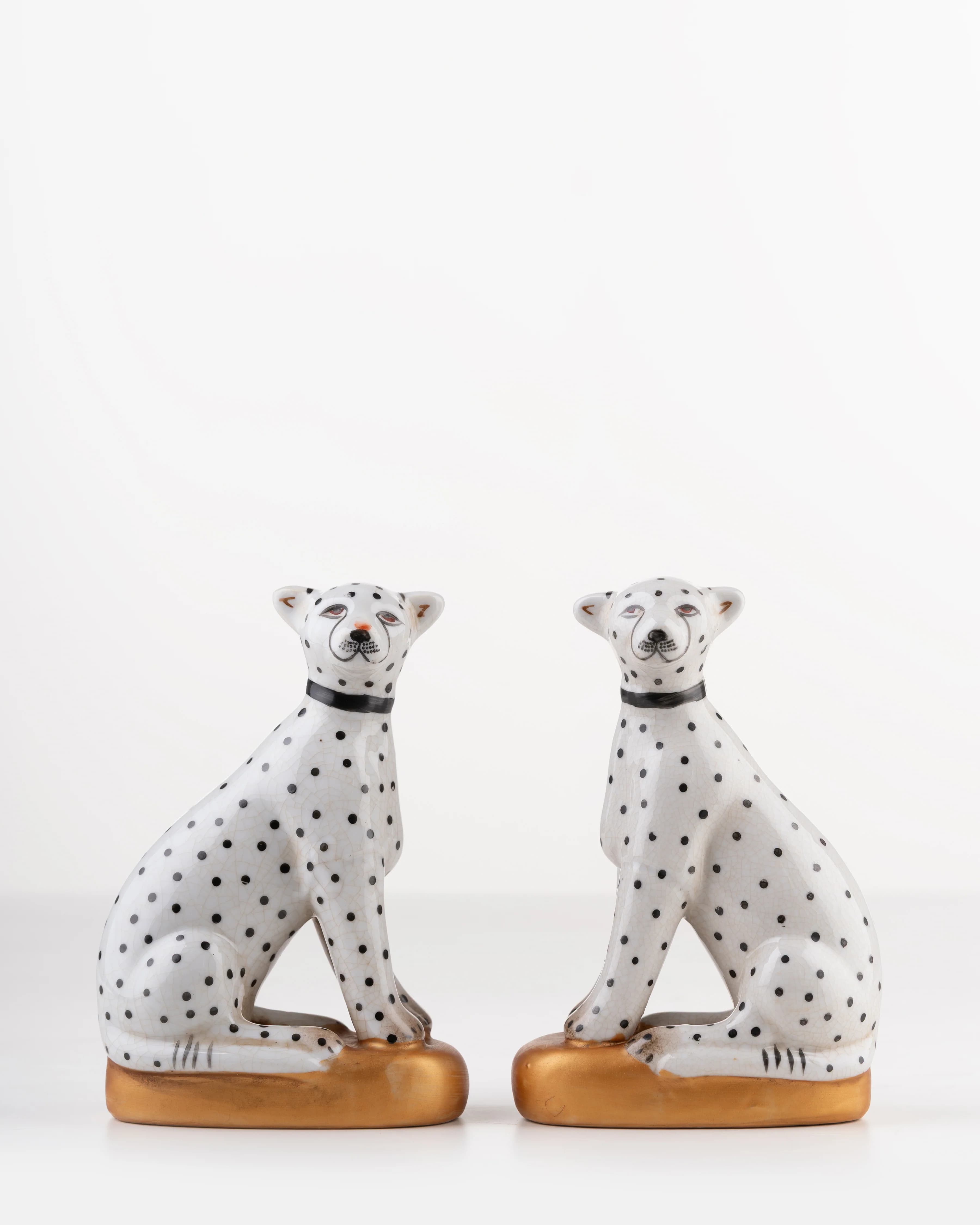 Luna & Leo Cheetah Statues