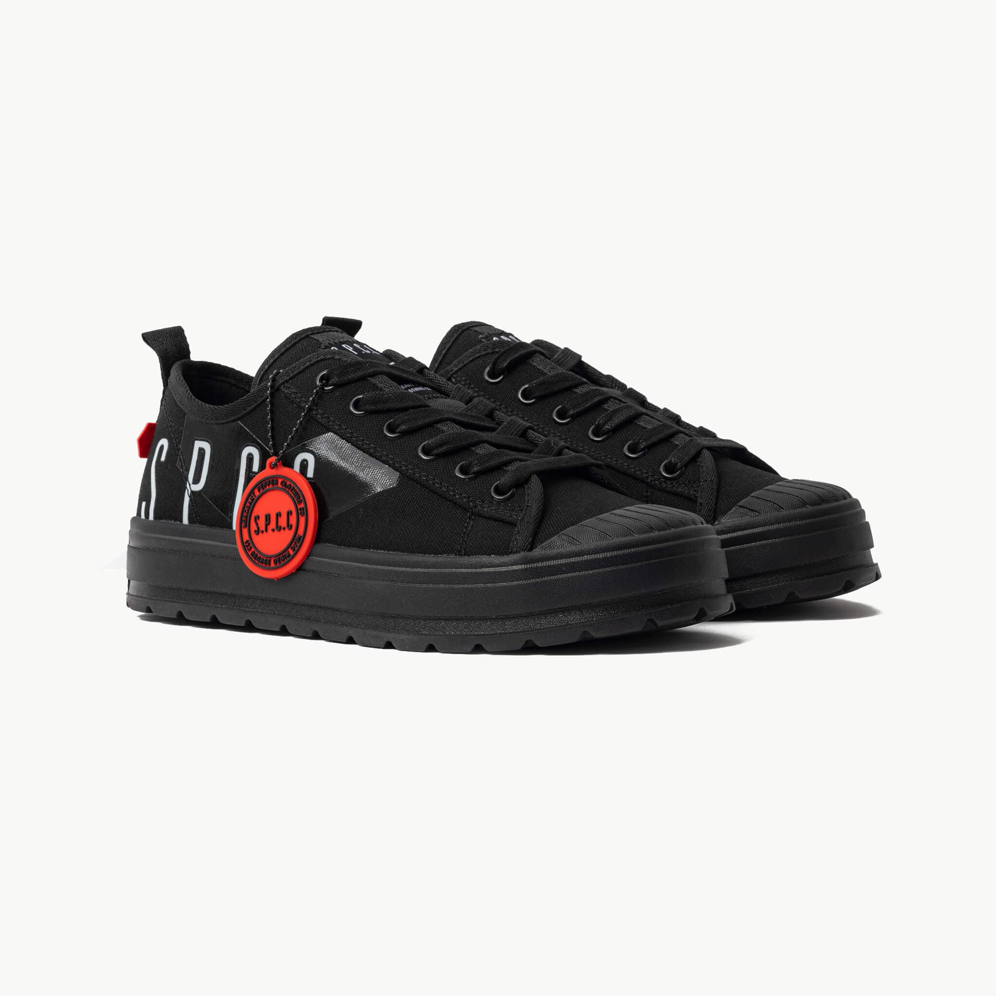 Surge Lo Sneakers - Black