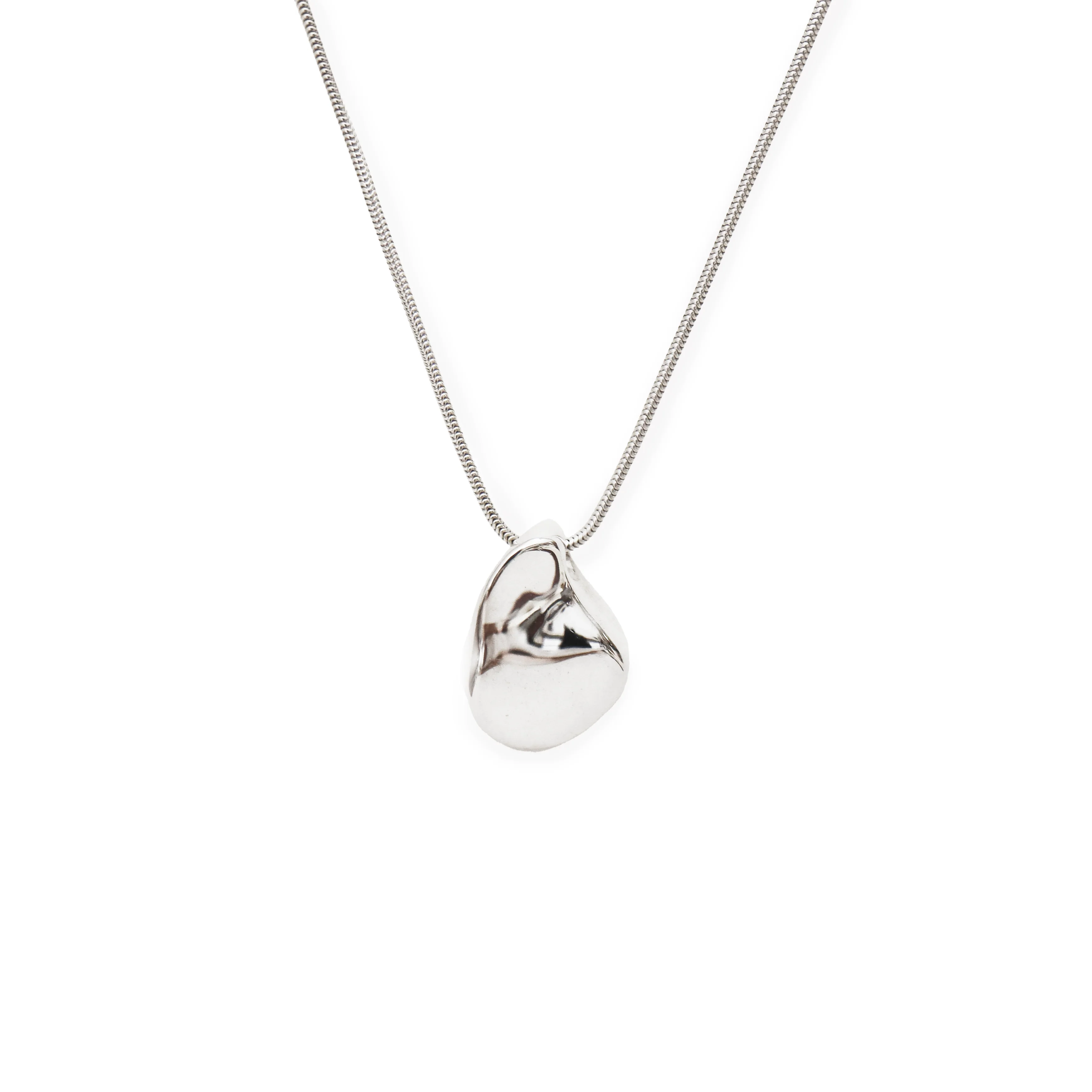 Pebble Pendant in Silver
