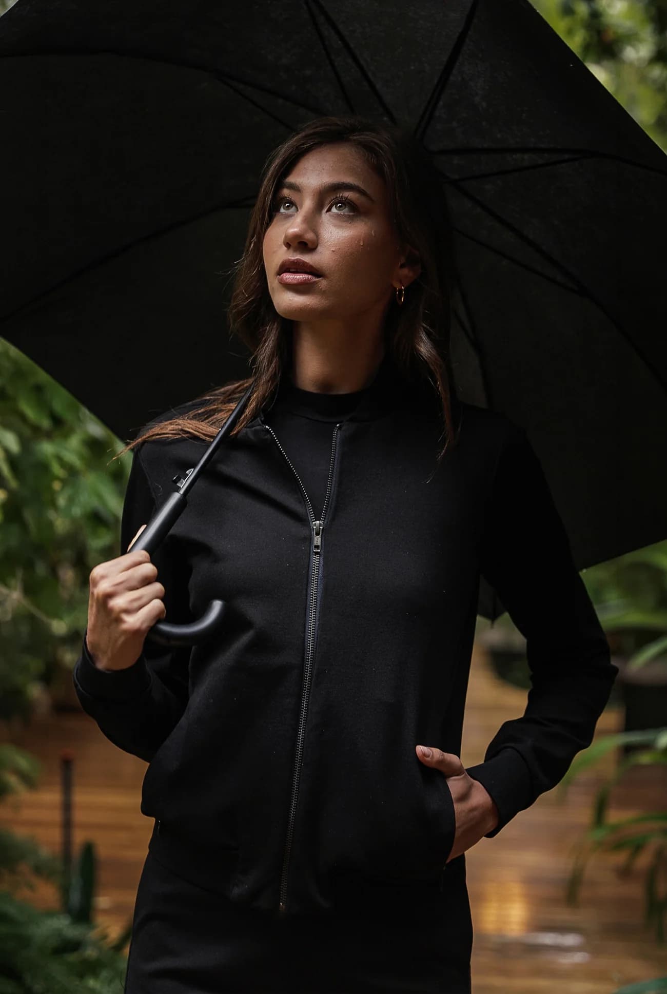 Fitted Track Top