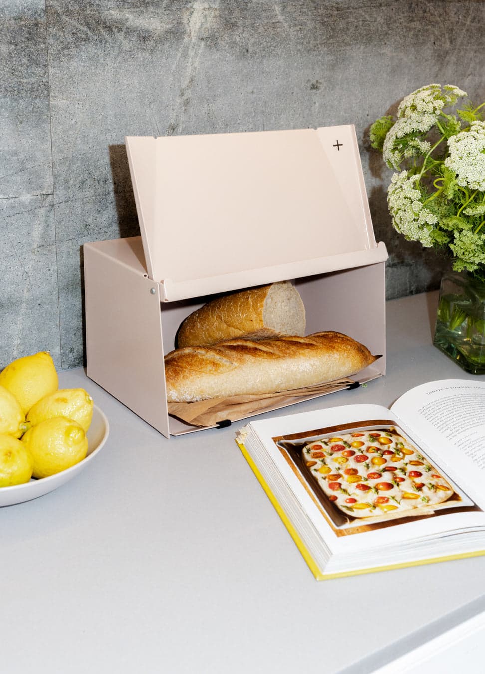Deluxe Bread Bin