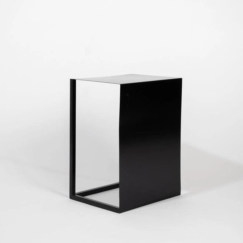 Emma Pedestal Black