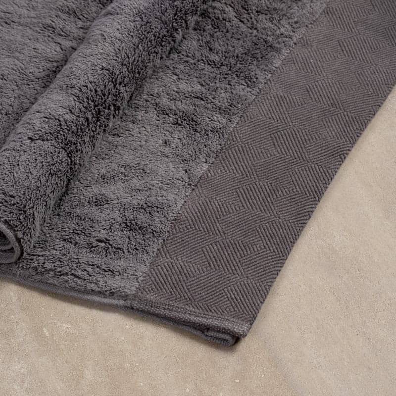 Royale Luxe Collection Zero Twist Bath Sheet Steel Grey